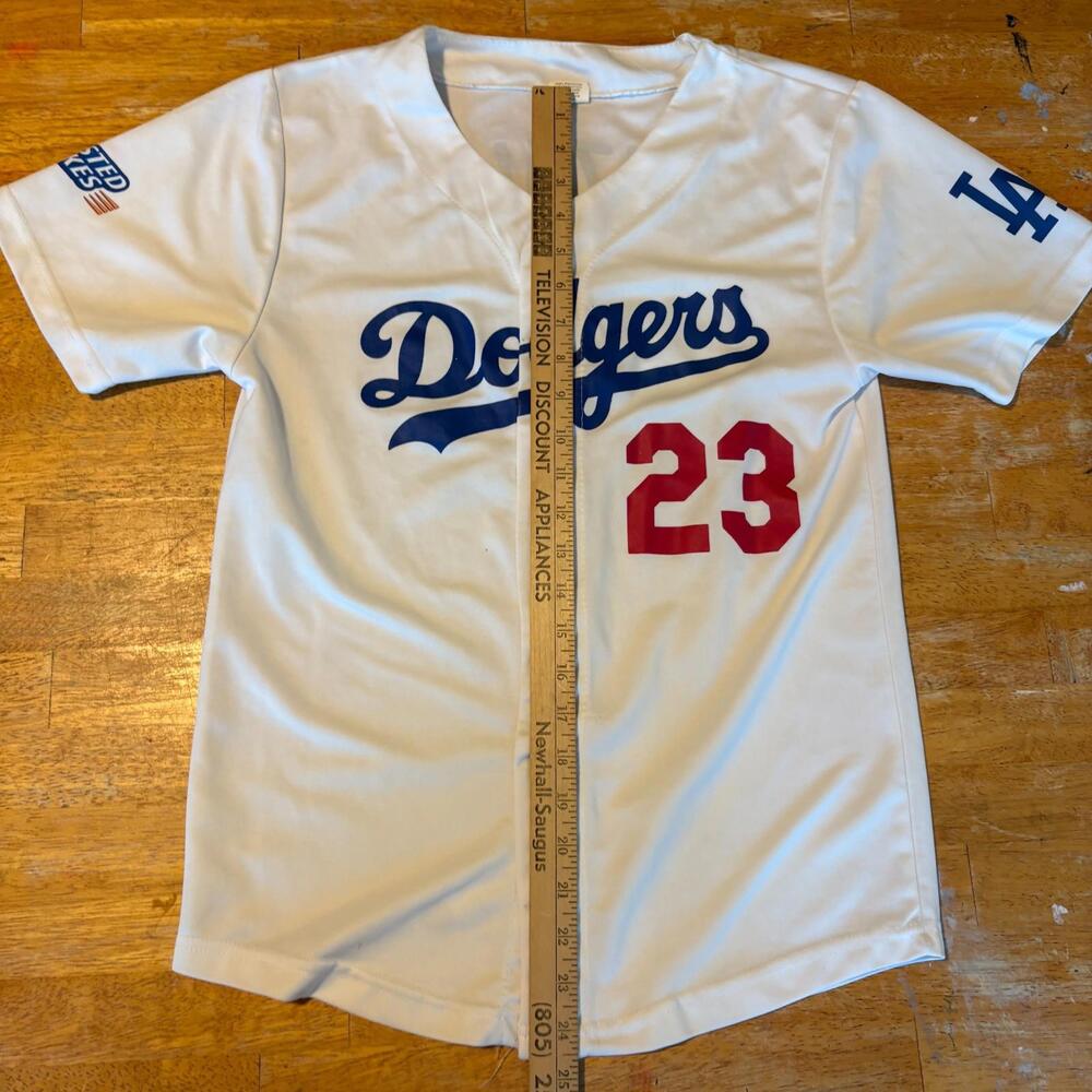 Los Angeles Dodgers Jersey Youth XL White Gonzalez 23 MLB Baseball Shirt Tee Top - Picture 3 of 7